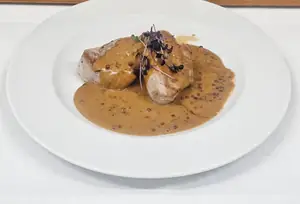 Schweinefilet mit Pfeffersauce Schweinefilet mit Pfeffersauce